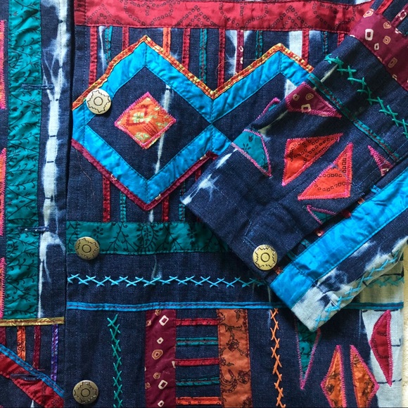 🌷✨HP✨🌷Multicolored Embroidered Denim Jacket - Picture 5 of 6